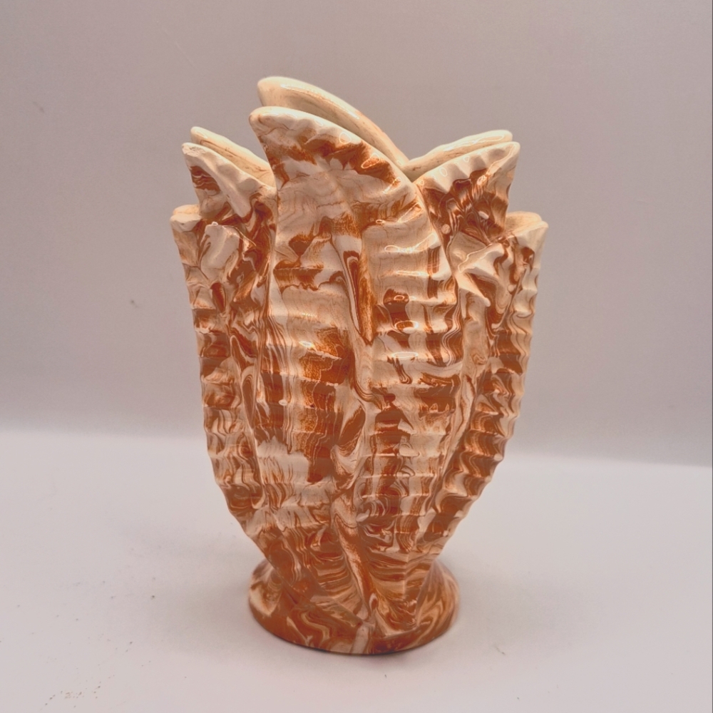 Vintage Sitka Clay Leaf Bud Vase